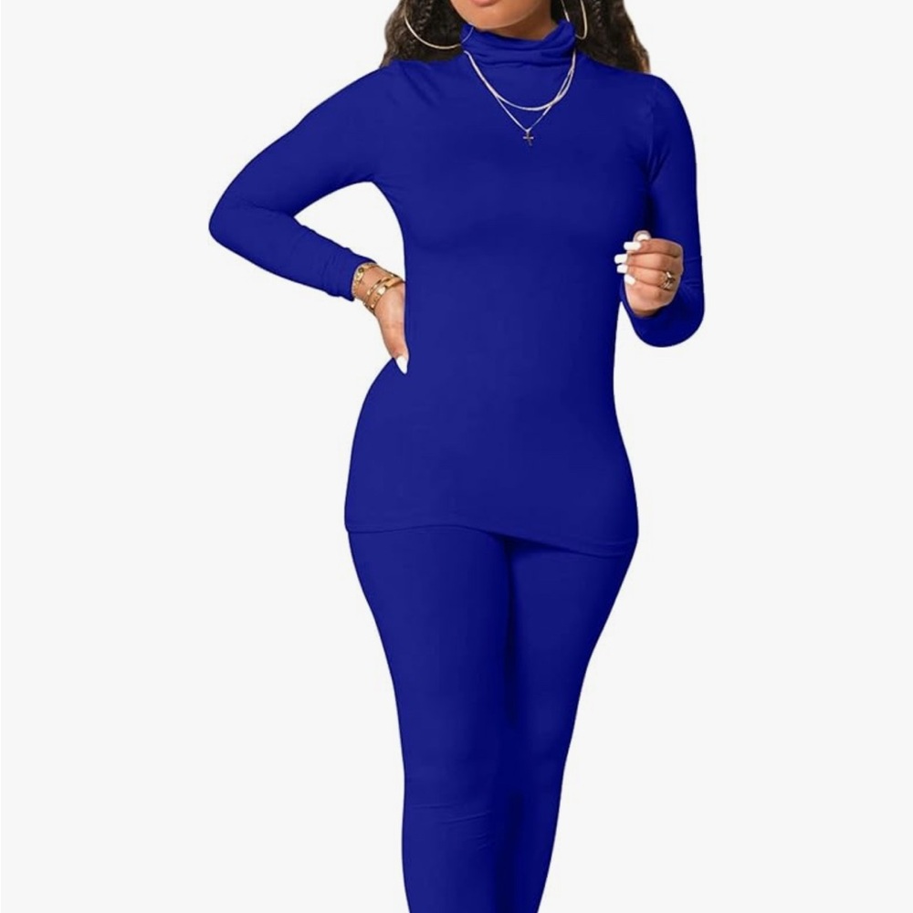 Amazon Women's Blue Long Sleeve Set